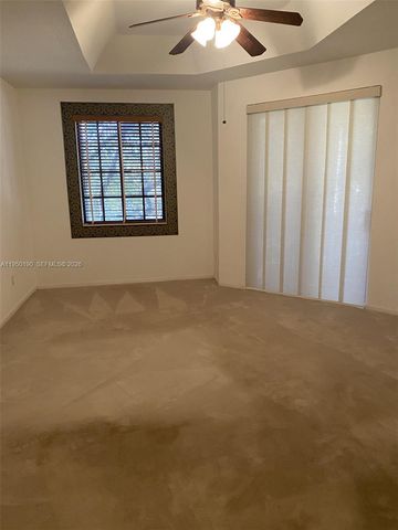 1659 Passion Vine Cir 18-4, Weston, FL 33326