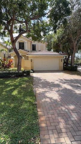 1659 Passion Vine Cir 18-4, Weston, FL 33326