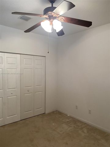 1659 Passion Vine Cir 18-4, Weston, FL 33326