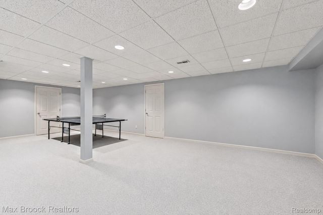 3015 Woodcreek Way, Bloomfield Charter Township, MI 48304