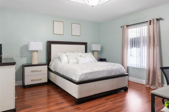 11397 SW 185th Ter, Miami, FL 33157