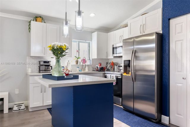 11397 SW 185th Ter, Miami, FL 33157