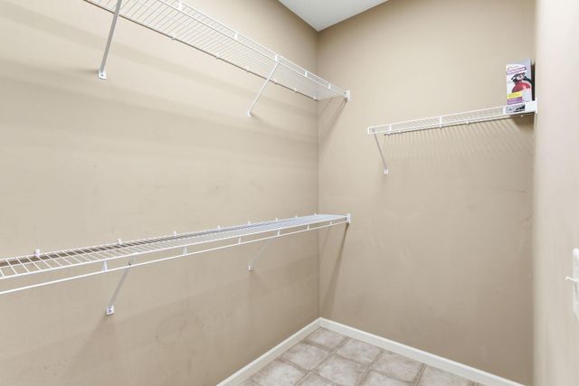 16471 Hawk Ridge Court NW, Prior Lake, MN 55372