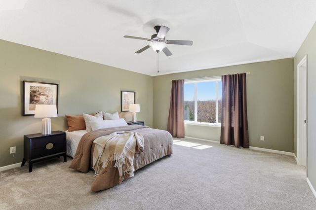 16471 Hawk Ridge Court NW, Prior Lake, MN 55372