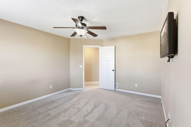 16471 Hawk Ridge Court NW, Prior Lake, MN 55372