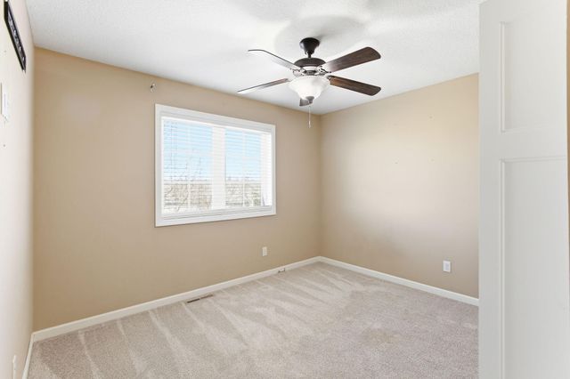 16471 Hawk Ridge Court NW, Prior Lake, MN 55372