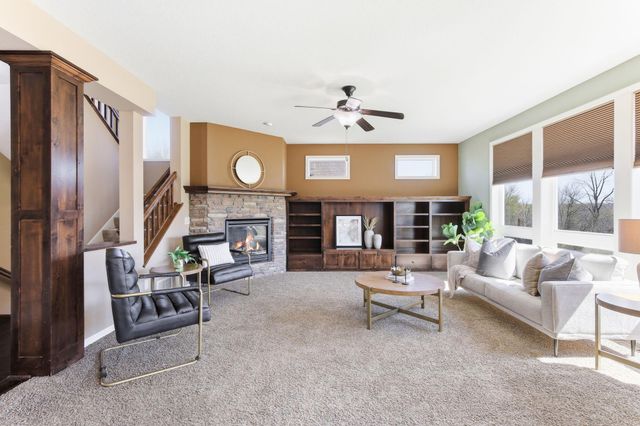 16471 Hawk Ridge Court NW, Prior Lake, MN 55372