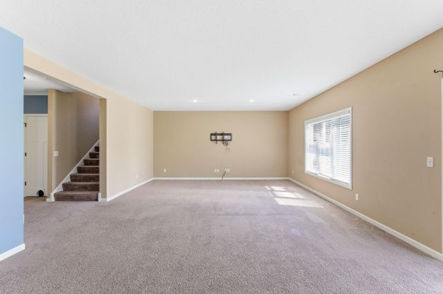 16471 Hawk Ridge Court NW, Prior Lake, MN 55372