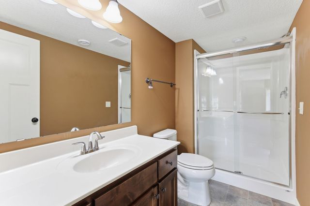 16471 Hawk Ridge Court NW, Prior Lake, MN 55372