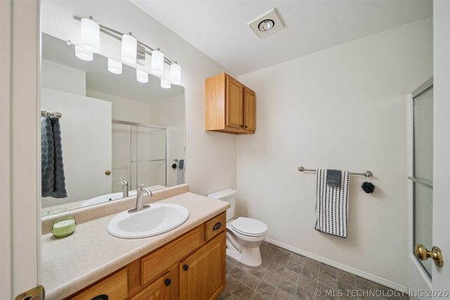 2001 N Chambers Avenue, Claremore, OK 74017