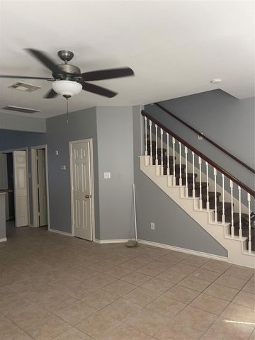 2117 Kemah Village Drive, Kemah, TX 77565