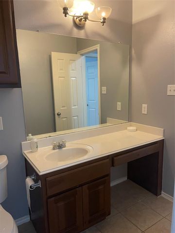 2117 Kemah Village Drive, Kemah, TX 77565