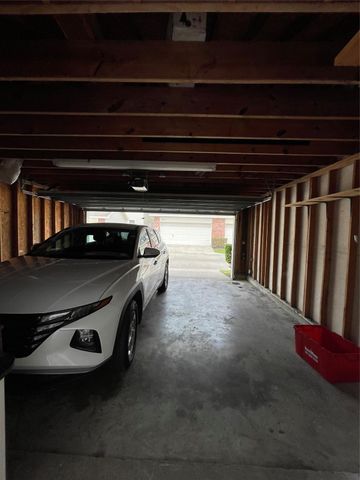2117 Kemah Village Drive, Kemah, TX 77565