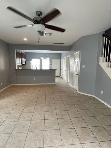 2117 Kemah Village Drive, Kemah, TX 77565