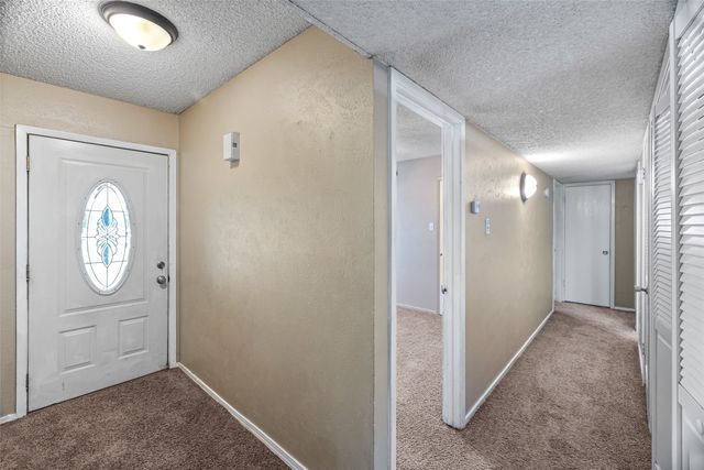 628 Evelyn Lane, Burleson, TX 76028
