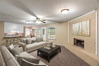 628 Evelyn Lane, Burleson, TX 76028