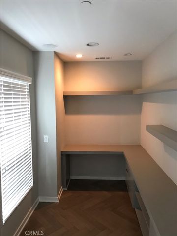 5628 Observation Lane, Los Angeles, CA 90028