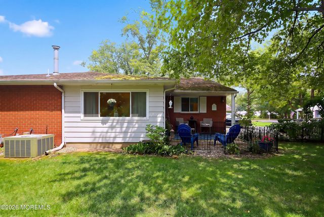 3 C Robin Street, Manchester, NJ 08759