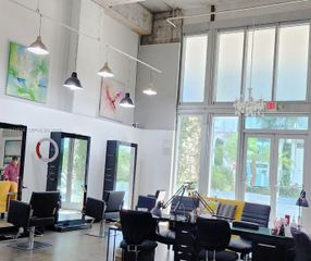 90 SW 3rd St, Miami, FL 33130