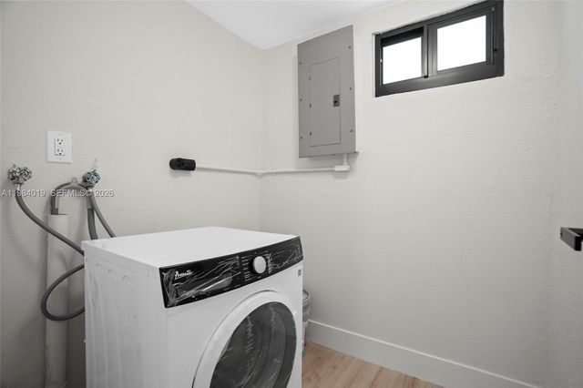 28015 SW 143rd Ct, Homestead, FL 33033