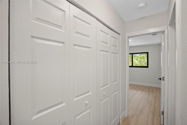 28015 SW 143rd Ct, Homestead, FL 33033