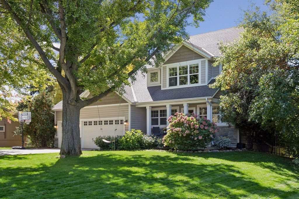 4716 Fairhills Road W, Minnetonka, MN 55345 — exterior
