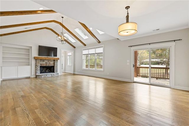 4831 Lakewood Drive, Acworth, GA 30101