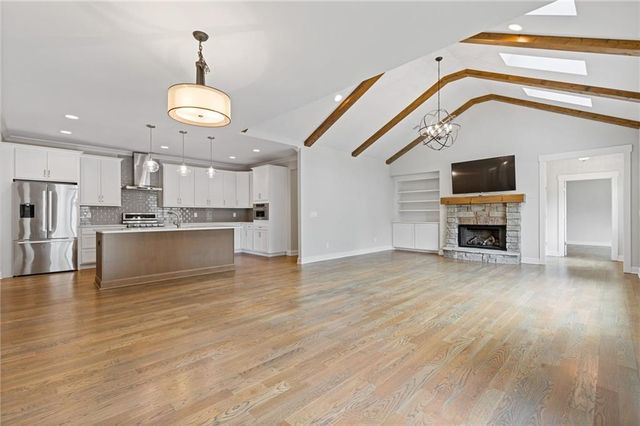 4831 Lakewood Drive, Acworth, GA 30101