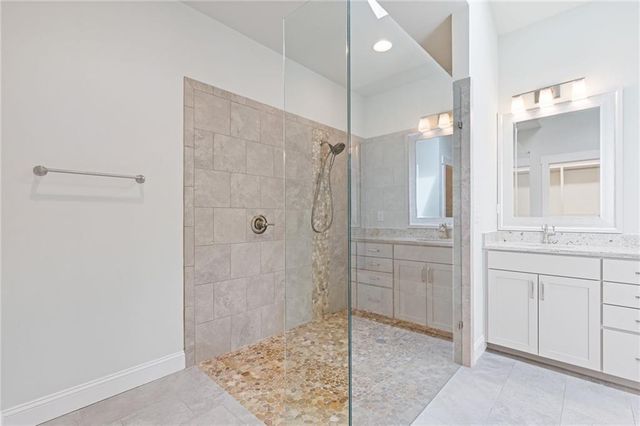 4831 Lakewood Drive, Acworth, GA 30101