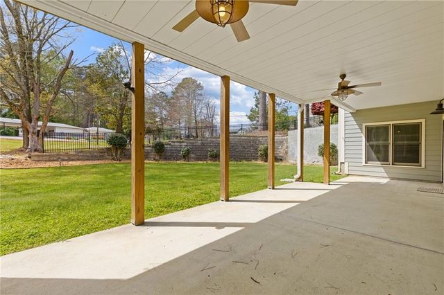 4831 Lakewood Drive, Acworth, GA 30101