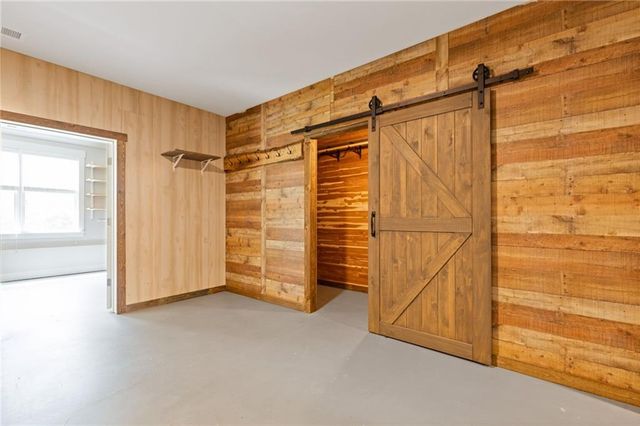 4831 Lakewood Drive, Acworth, GA 30101