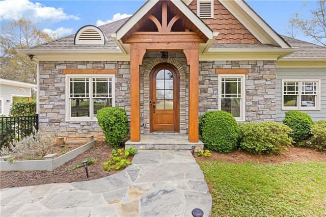 4831 Lakewood Drive, Acworth, GA 30101