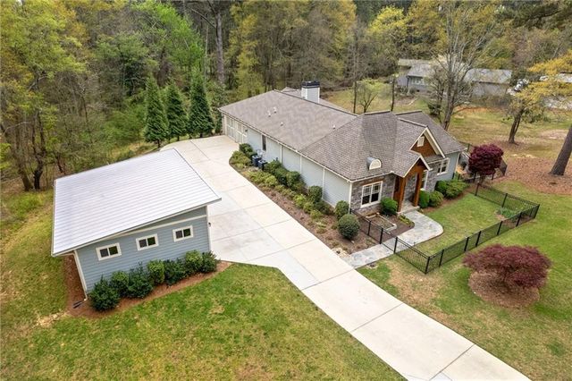 4831 Lakewood Drive, Acworth, GA 30101