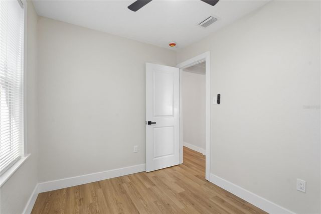 918 E LAMBRIGHT STREET, Tampa, FL 33604