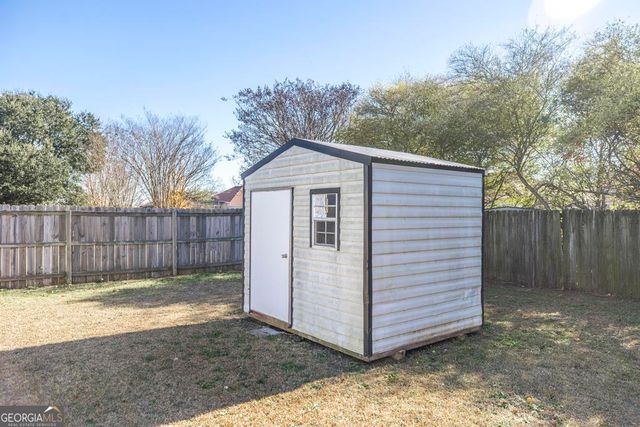 212 Tyson Glen Drive, Warner Robins, GA 31088