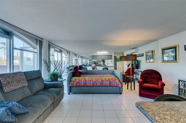 3111 Bel Air Drive 206, Las Vegas, NV 89109