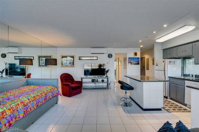 3111 Bel Air Drive 206, Las Vegas, NV 89109