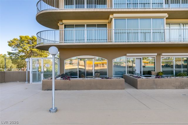 3111 Bel Air Drive 206, Las Vegas, NV 89109