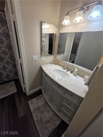 4878 Nara Vista Way 104, Las Vegas, NV 89103