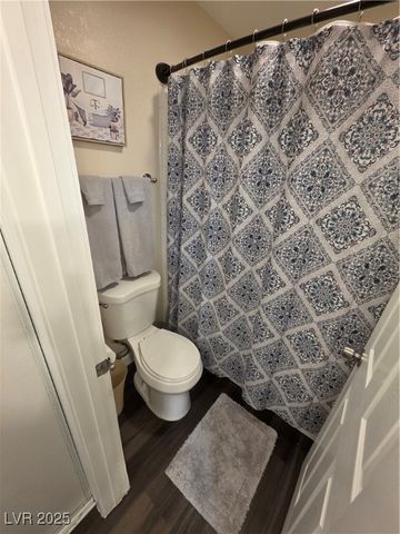 4878 Nara Vista Way 104, Las Vegas, NV 89103