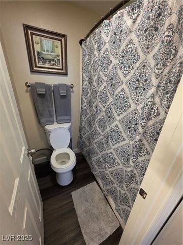 4878 Nara Vista Way 104, Las Vegas, NV 89103