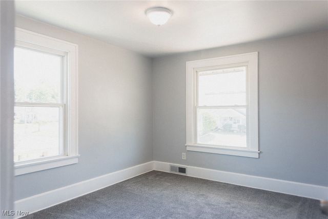 1560 Wakefield Avenue, Youngstown, OH 44514