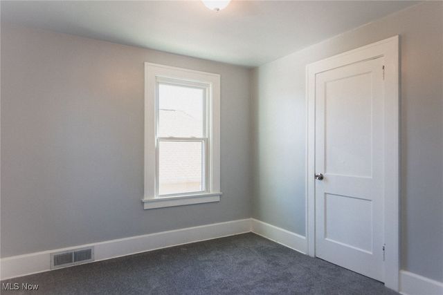 1560 Wakefield Avenue, Youngstown, OH 44514