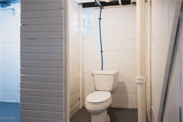 1560 Wakefield Avenue, Youngstown, OH 44514