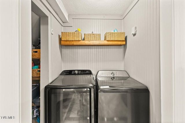 1405 Woodmont Drive, Johnson City, TN 37601