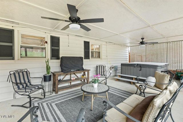 1405 Woodmont Drive, Johnson City, TN 37601