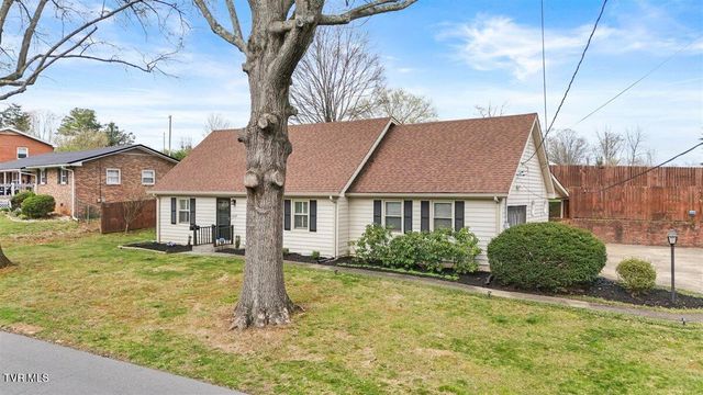 1405 Woodmont Drive, Johnson City, TN 37601