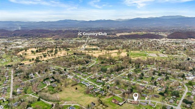 1405 Woodmont Drive, Johnson City, TN 37601