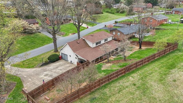 1405 Woodmont Drive, Johnson City, TN 37601
