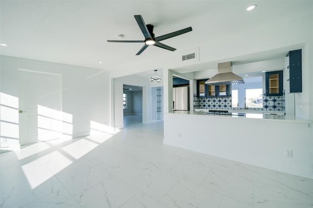 217 W TARPON BOULEVARD NW, Port Charlotte, FL 33952